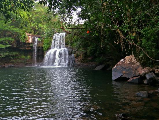 Khlong Chao Waterfalls